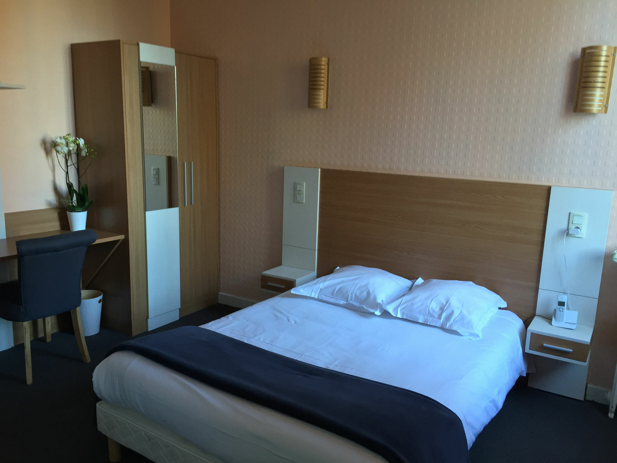 Citotel Hotel Le Chapon Fin Brive-la-Gaillarde Extérieur photo